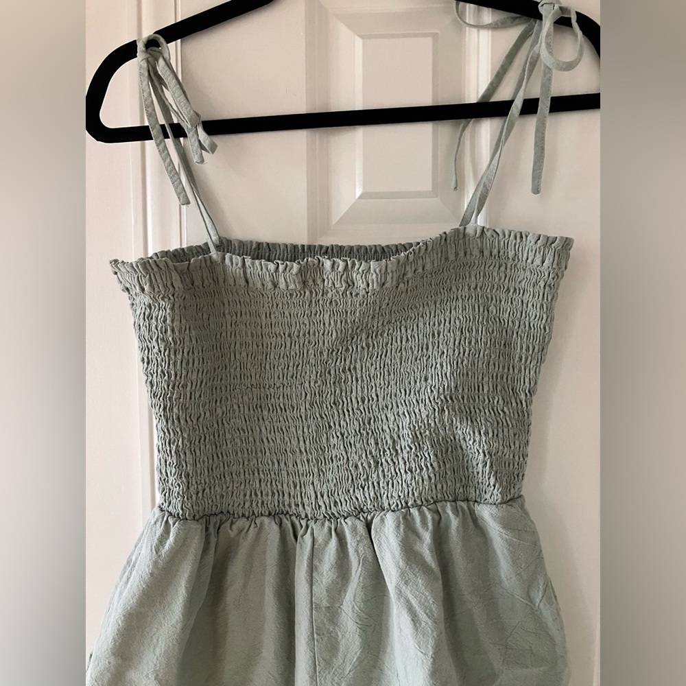 Molly Green Smocked Romper with Tie Straps & Pockets (Large) - Picture 3 of 8